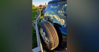 Kierowca z ponad 2,5 promila uderzył w bariery